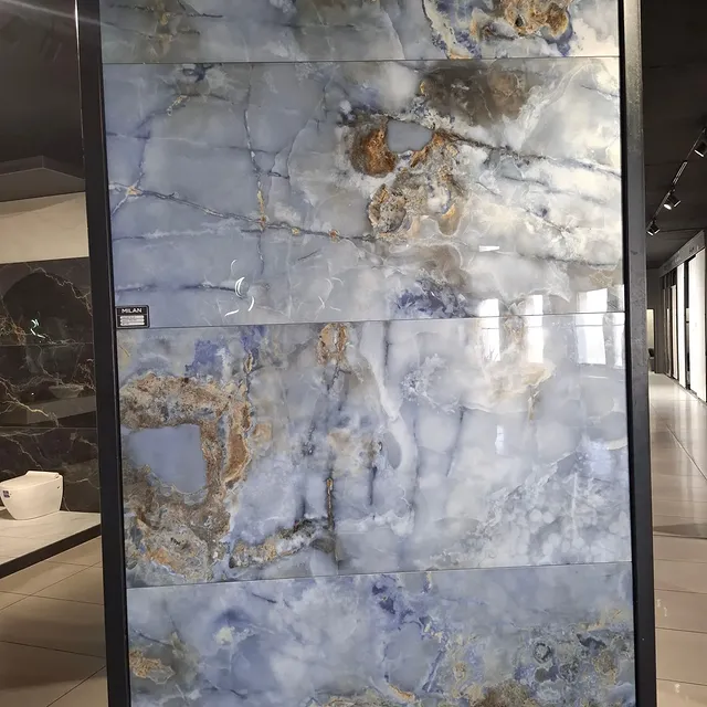 723995625_17953442232171150_4732233557990734346_n. سنگ نما - Image 1